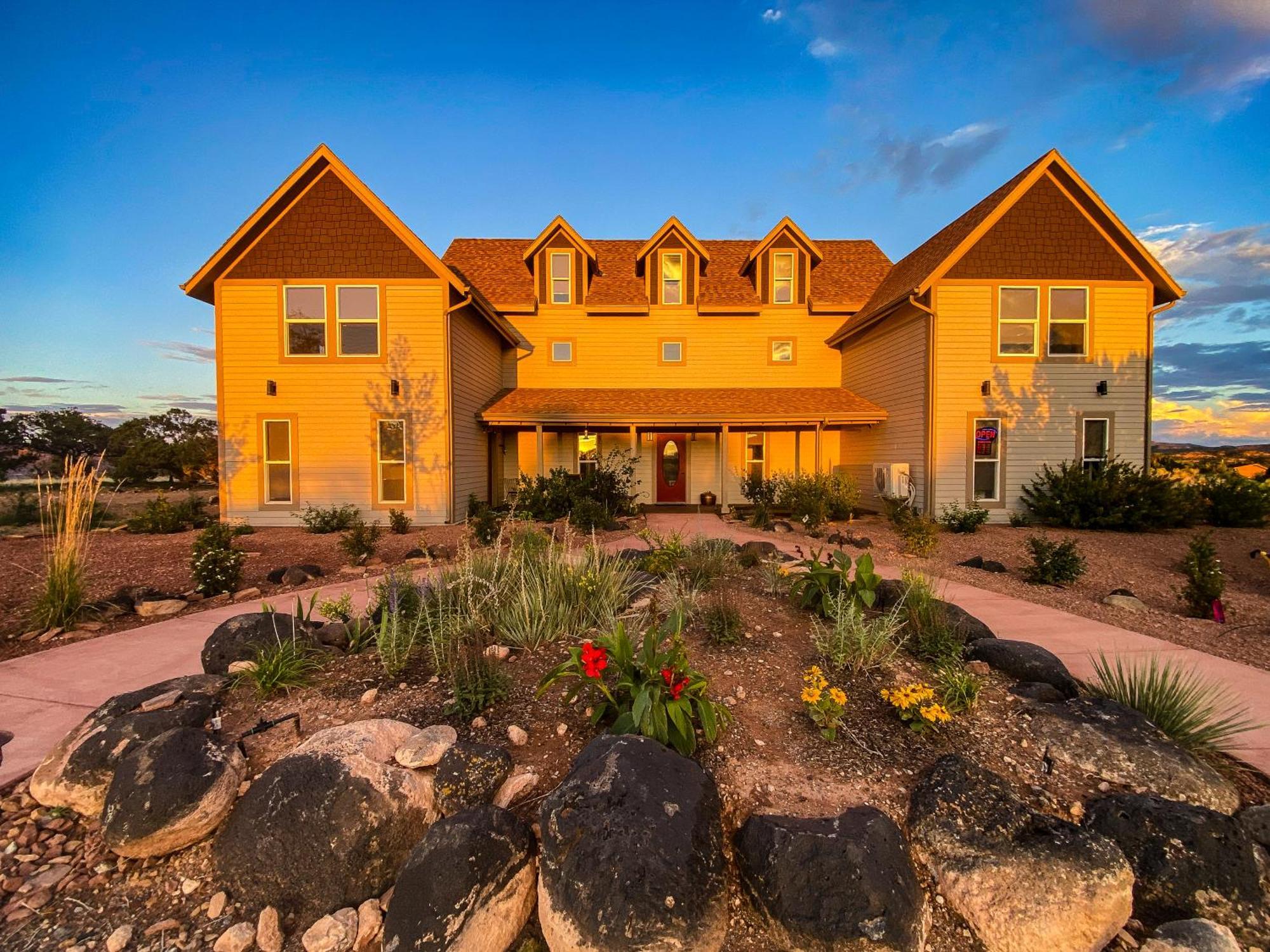 Skyridge Inn Torrey Luaran gambar